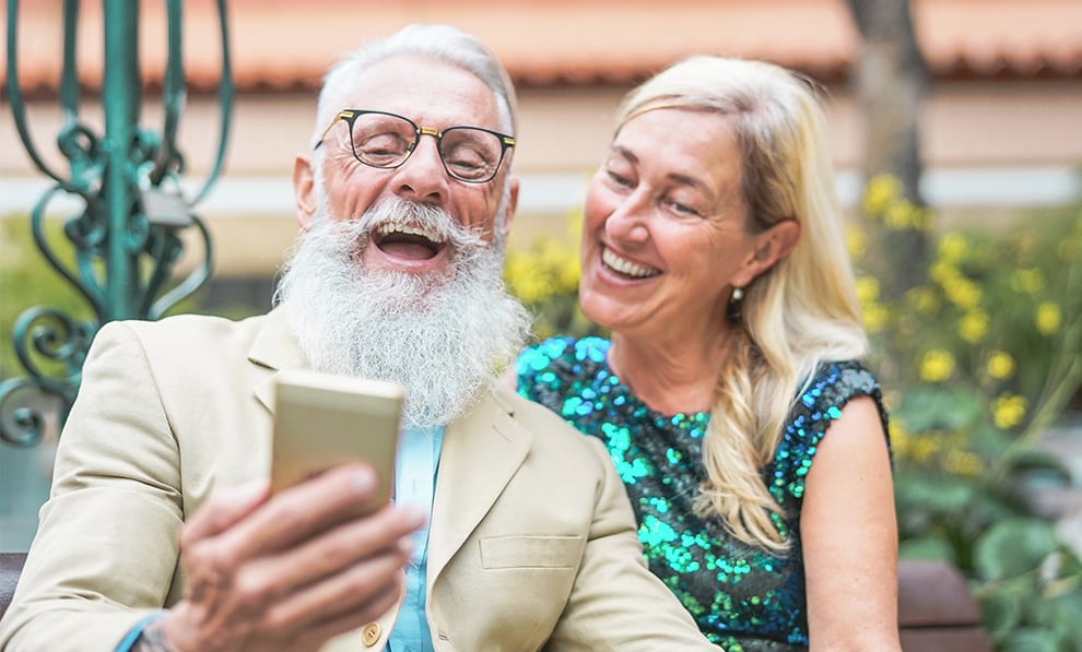 Increasing Online Donations Couple Laughing